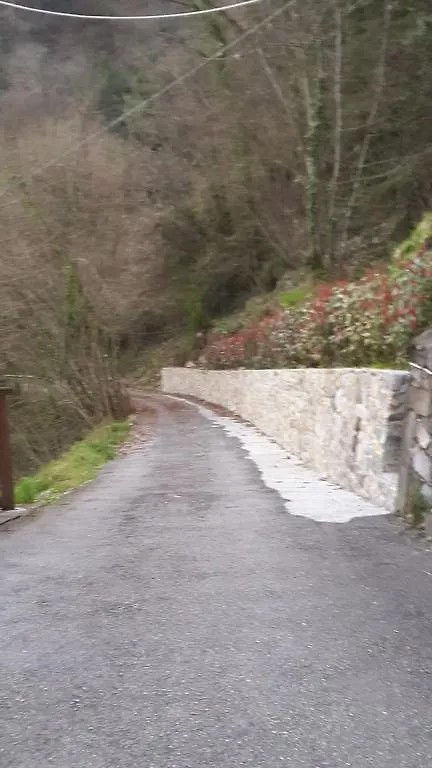 Scorci Di Pietra